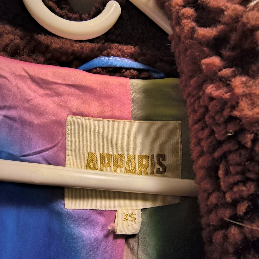Apparis Coat - Picture 4 of 7